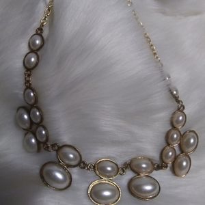 Gold tone faux pearl necklace